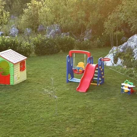 Maslina Feriehus Široki Brijeg